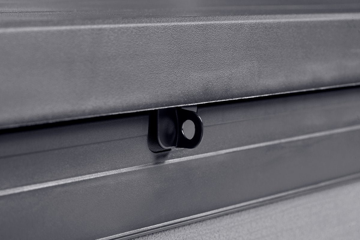 Keter Cortina 757L Storage Box - Grey - Image 9