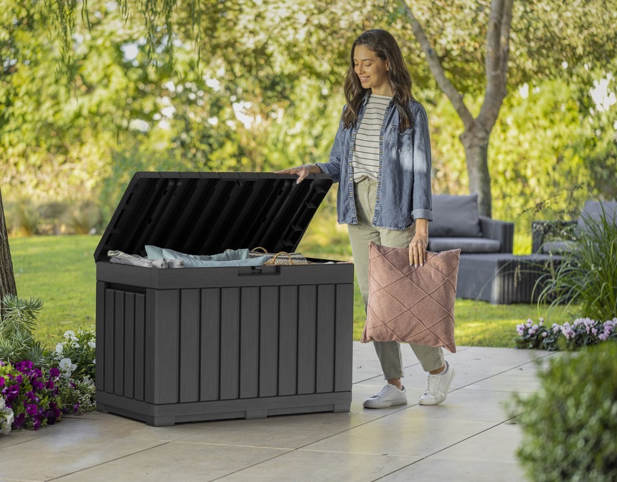 Keter Kentwood 190L Storage Box- Graphite - Image 7