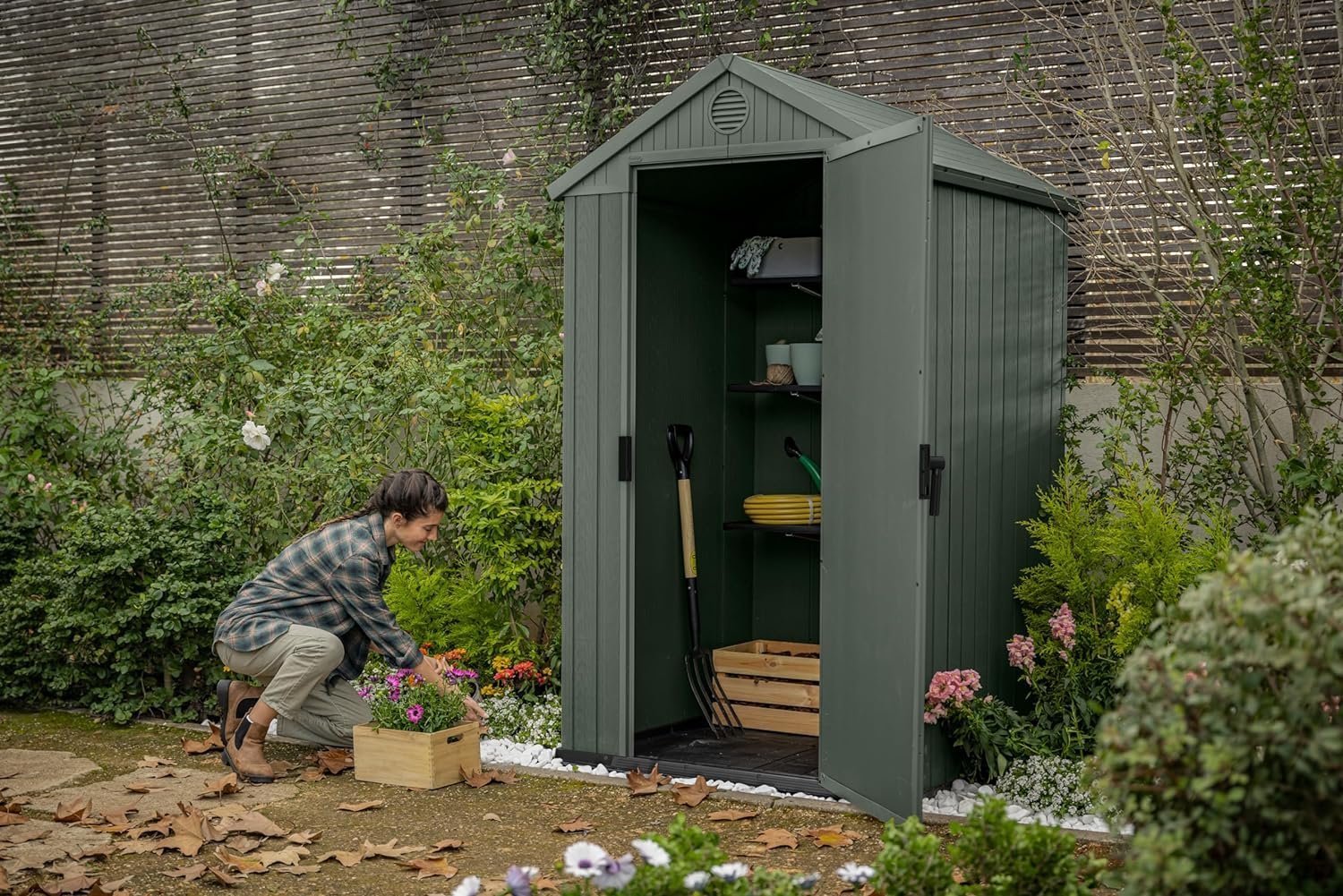 Keter Darwin 4x4 Garden Shed - Wood Green (1.3 x 1.2m) - Image 8